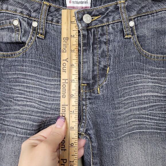 No Boundaries Womens Gray Stretch Regular Fit Low Rise Bootcut Jeans Size 9 - Picture 10 of 10